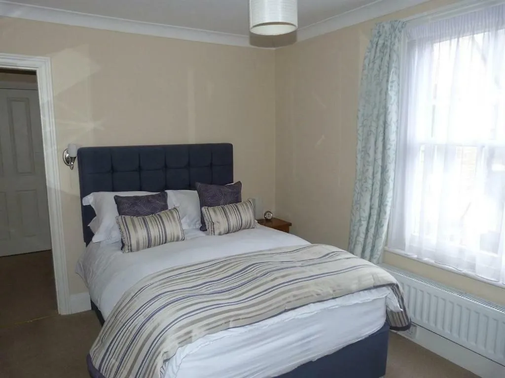 **** Bed and breakfast Victoria Guest House CBG Reino Unido